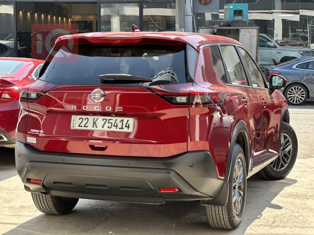 Nissan Rogue